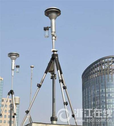 取缔干扰空气站设备，加强空气检测站运维管理